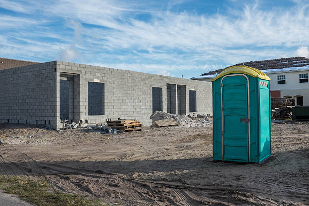Portable Toilet Options We Offer in Alorton, IL